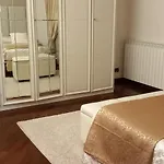 Il Matto Con Idromassaggio E Sauna * 아레초
