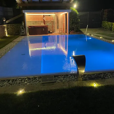 Willa Il Matto Con Idromassaggio E Sauna Arezzo
