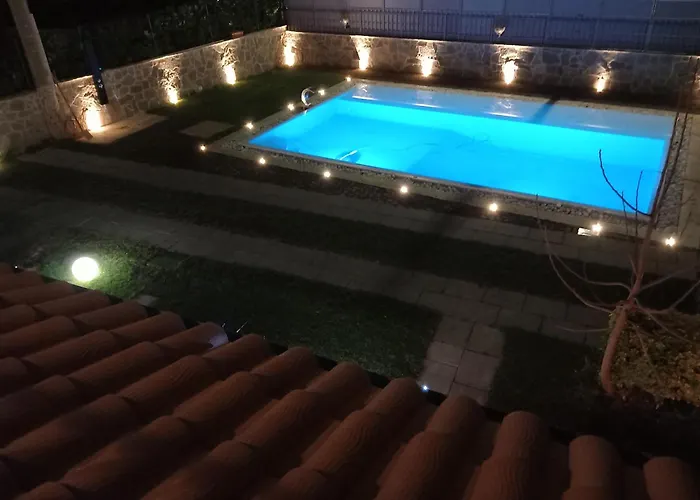 Il Matto Con Idromassaggio E Sauna Villa *