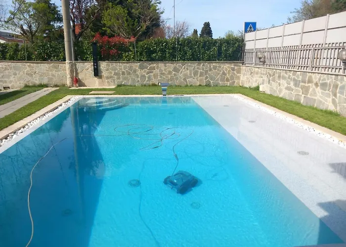 Il Matto Con Idromassaggio E Sauna Villa Arezzo