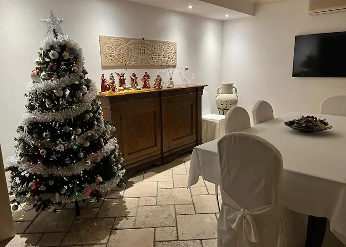 Il Matto Con Idromassaggio E Sauna Arezzo