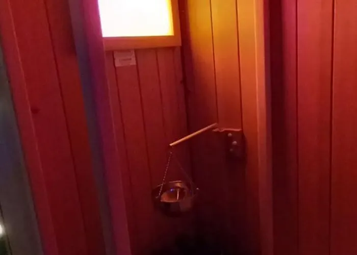 Il Matto Con Idromassaggio E Sauna